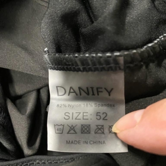 Swimsuit - Picture 5 of 5